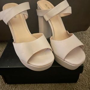 Cute light lavender block heels